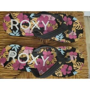 Roxy Floral Print Flip Flops size 9